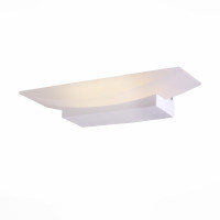 SL581.101.01 Светильник настенный ST-Luce Белый/Белый LED 1*6W 4000K